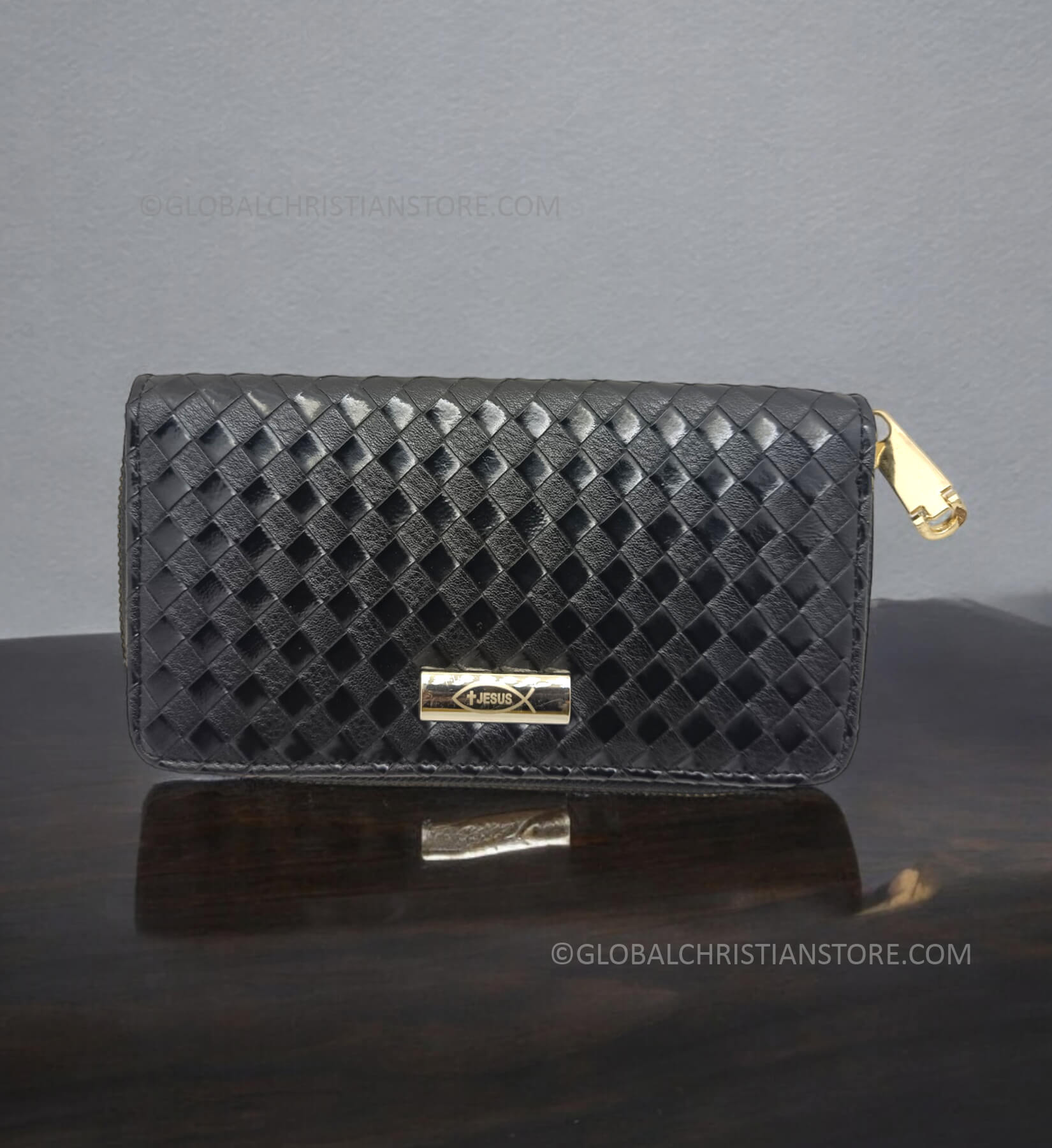 Ladies wallet with Jesus name as engraved Ladies wallet with Jesus name as engraved